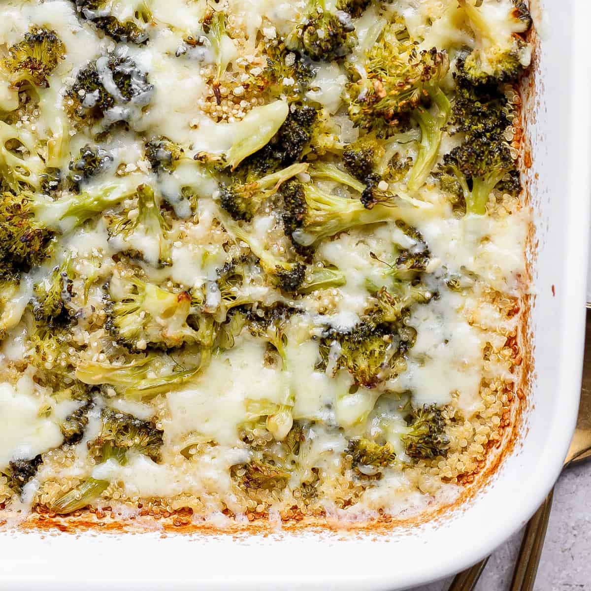 High-Protein Quinoa Broccoli Casserole: 35g Per Serving